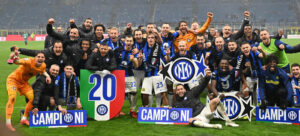 Scudetto: Milan battuto 2-1, l’Inter è campione d’Italia e conquista la seconda stella