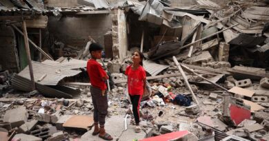 Guerra in Israele, le notizie di oggi. Raid sul centro di Gaza. Unrwa: “Israele prepara operazione su larga scala a Rafah”