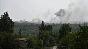 Guerra Ucraina – Russia, le notizie di oggi. La Farnesina all’ambasciatore russo: “Revocate la misura su Ariston”. Il diplomatico: “Risposta a vostri atti ostili”. Mosca avanza sul fronte Est ucraino