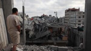 Guerra Israele – Hamas, le notizie di oggi. Netanyahu: “Entreremo a Rafah con o senza accordo”. Decisive le prossime 72 ore. La delegazione di Hamas lascia Il Cairo e darà una risposta alla proposta di tregua