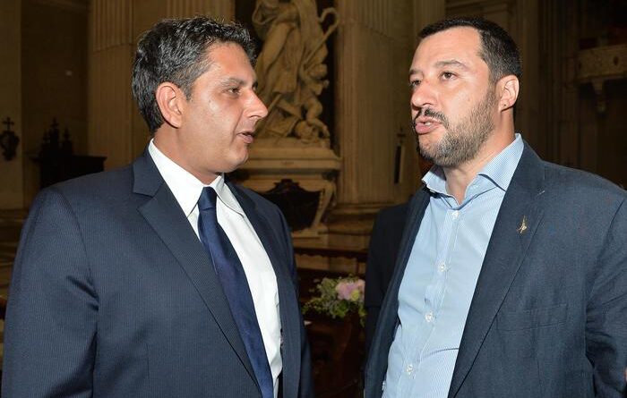 Salvini: “Toti? Per gli sbarchi anch’io rischio la galera”. Tajani: “Toti? Si è colpevoli solo al terzo grado di giudizio”