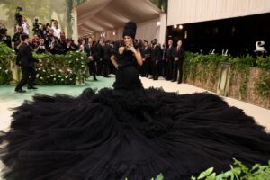 I look del tappeto rosso del Met Gala 2024: Scopri tutti gli abiti e i vestiti delle celebrità di ieri sera