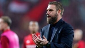 De Rossi, l’ammissione: “Bayer più forte di noi”. Poi la spiegazione su Dybala