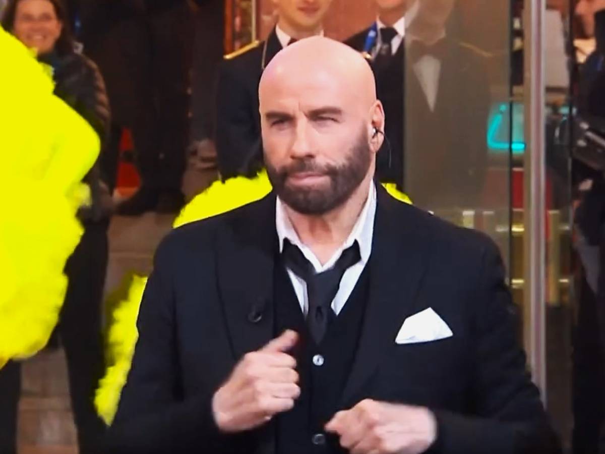 Sanremo, la Rai blocca il compenso per John Travolta e chiede il risarcimento danni