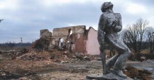 Ucraina, l’intelligence lancia l’allarme sul crollo dell’esercito. L’Occidente al bivio: rilanciare o convincere Zelensky a trattare?