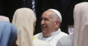 Il Papa a Verona. A bambini e ragazzi: “Siate segno di pace”