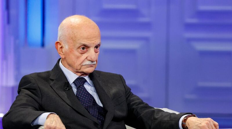 Stragi del 1993, indagato a Firenze il generale Mori. Mantovano: sconcerto per le accuse