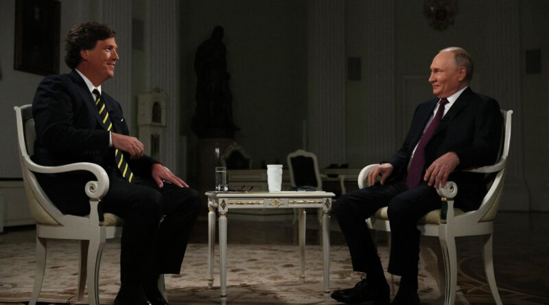 Tucker Carlson chiude il cerchio con uno show sulla TV di Stato russa