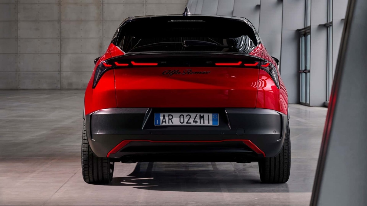 Le nuove Alfa Romeo rinunciano ad un iconico dettaglio per motivi di sicurezza