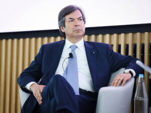 Intesa torna in Abi con Rottigni dg