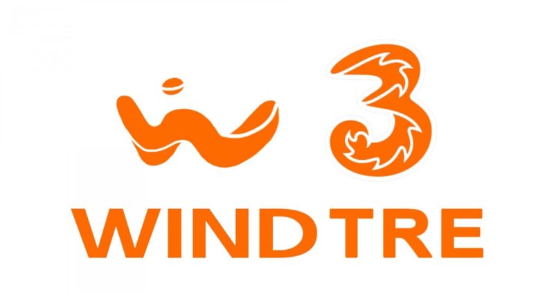 WindTre “attacca” gli altri operatori con due offerte da 7,99 euro al mese