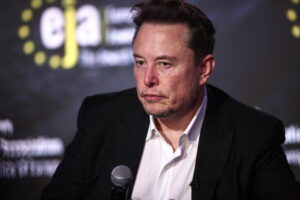 Scontro sull’utilizzo dell’IA tra Apple ed Elon Musk