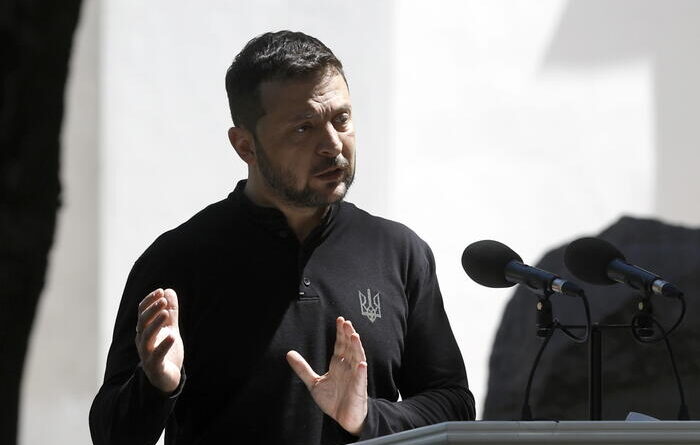 Zelensky: “Mosca rilascia 10 civili fra cui due sacerdoti”