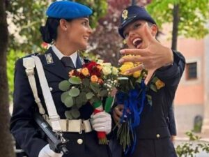 L’anello di Giulia Latorre che riscrive il mito dei marò