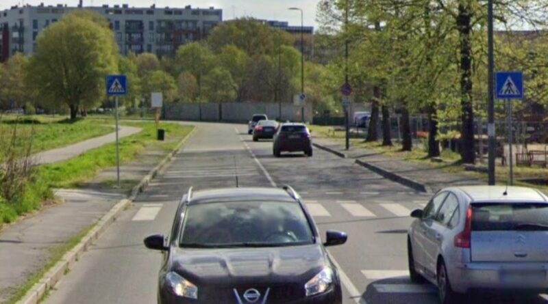 Milano, un’altra morte per strada: ciclista perde la vita dopo aver sbattuto contro un bus