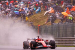 F1: Verstappen il più veloce a Spa, ma la pole è di Leclerc