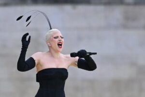 La cerimonia di apertura delle Olimpiadi di Parigi 2024 serve Lady Gaga, Celine Dion e un’ultima cena in stile drag