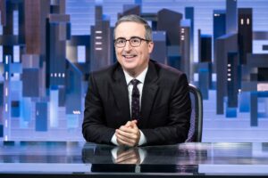 John Oliver prega i repubblicani di “smettere di essere così fottutamente strani”