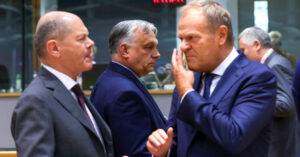 Paesi Ue in crisi e alle prese con i budget 2025. Dopo la Germania anche la Polonia frena sui fondi per l’Ucraina