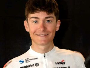 Lutto nel ciclismo: addio a Simone Roganti, stroncato da un malore a soli 21 anni