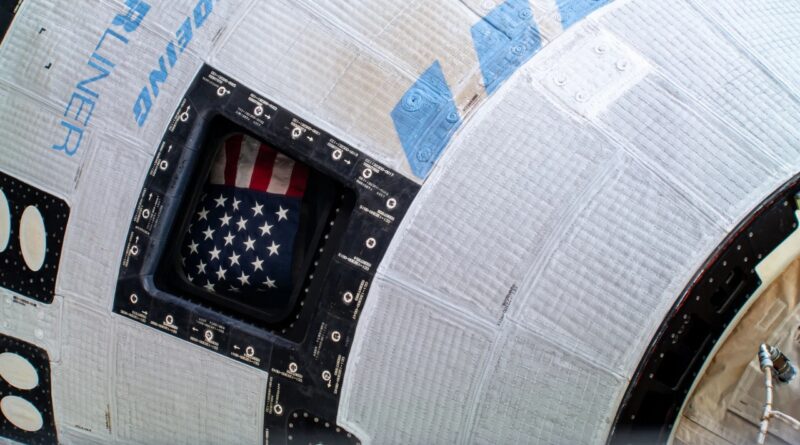 I suoni provenienti dagli altoparlanti della capsula Boeing CST-100 Starliner sono dovuti a un problema di configurazione audio