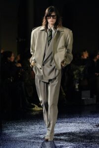 Saint Laurent primavera 2025 pronto per l’uso