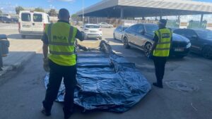 Gommoni, anelli di gomma e motori per un valore di 16,6 milioni di sterline sequestrati prima di raggiungere i trafficanti di persone