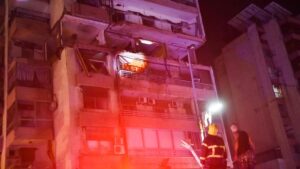 Guerra Israele – Hamas, le notizie di oggi. Primo attacco al centro di Beirut: almeno 4 morti. Un senatore Usa: Nasrallah eliminato con un’arma americana. Media: “Ucciso il capo di Hamas in Libano”