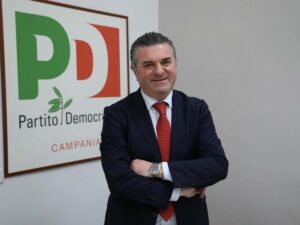 Appalti truccati, in manette Alfieri, sindaco Pd delle “fritture di pesce”
