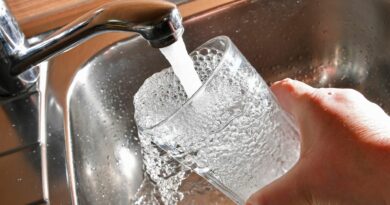 Alle aziende idriche è stato ordinato di rimborsare ai clienti oltre 157 milioni di sterline