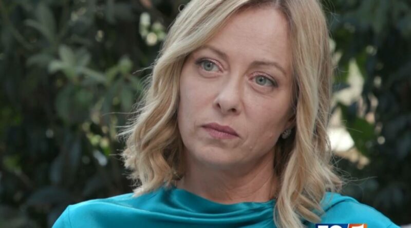 L’ira di Meloni sui dossier. “La mia vita allo scanner”