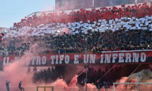 Morti tre tifosi del Foggia: incidente stradale al ritorno da Potenza, due erano minorenni