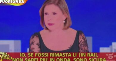 Il fuorionda di Bianca Berlinguer: “Ringrazio Dio di non essere rimasto in Rai, non sarei in onda”