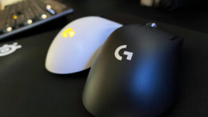 Recensione Logitech G PRO SUPERLIGHT 2 DEX e PRO 2 LIGHTSPEED: nuovi mouse, formula solita