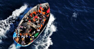 Il Tribunale di Bologna rinvia il dl “Paesi sicuri” alla Corte Ue: “Anche la Germania nazista paese sicuro?”