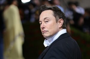 I cantanti del Michigan assunti dal PAC di Elon Musk sono stati convinti a bussare alle porte per Donald Trump: Rapporto