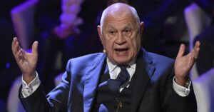 Nordio: le toghe non criticano le leggi, la politica abbassa i toni. Schlein: clima inaccettabile di attacco ai giudici