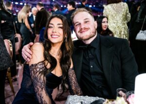 La rottura di Brianna Chickenfry e Zach Bryan ha raggiunto i livelli di “Dave Portnoy ha scritto una canzone rap”