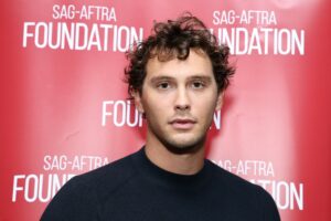 Cooper Koch di Monsters ha avuto una “giornata pazzesca” dopo la candidatura ai Golden Globe