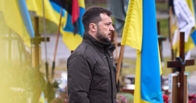Zelensky: “Non abbiamo forze per riprendere la Crimea e il Donbass”