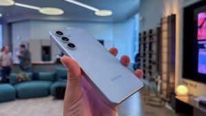 Galaxy S25 Slim sarà veramente “slim”! Ecco spessore e presunte specifiche