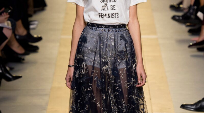 Una macchina del tempo del 21° secolo per Vogue Runway