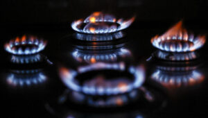 Sale la bolletta del gas per i vulnerabili, +2,5%