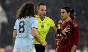 Dybala, la presa in giro a Guendouzi dopo il derby: ecco cosa ha fatto