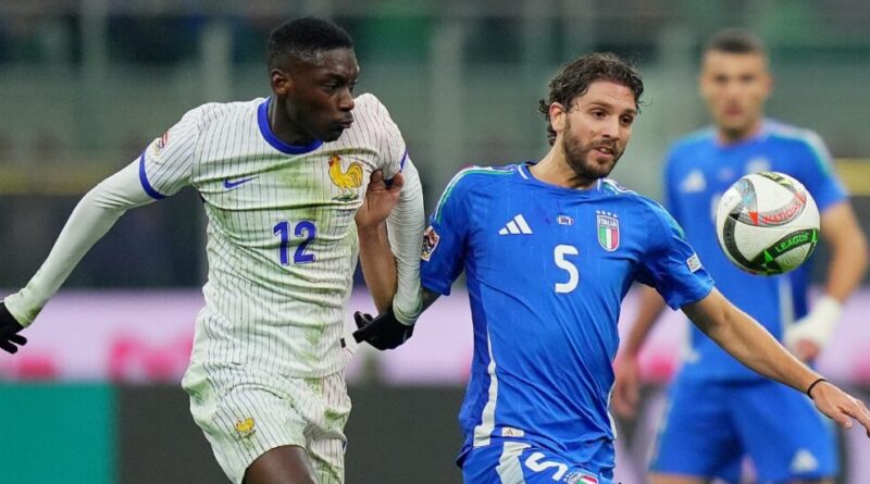 Il Psg “ritarda” il prestito di Kolo Muani alla Juventus: cosa c’è dietro e quanto dovrà aspettare Thiago Motta per avere l’attaccante