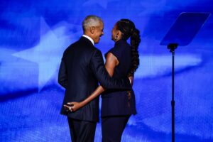 No, gli Obama non stanno divorziando. Ma il mondo MAGA ha infettato la cultura con una voce assurda.