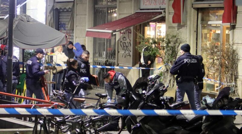 Sparatoria a Milano: un morto e un ferito gravi in piazzale Gambara. Assassino in fuga