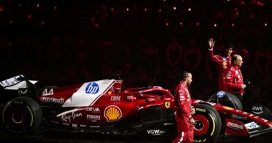F1: svelata la Ferrari SF-25, Londra si tinge di rosso