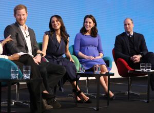 Meghan Markle, il principe Harry, il principe William e Kate Middleton si uniscono sulle preoccupazioni dei social media