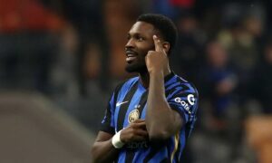 L’Inter ritrova Thuram: il francese si allena in gruppo e con il Napoli ci sarà dal 1′
